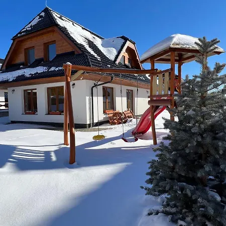 Laura Dom wakacyjny *